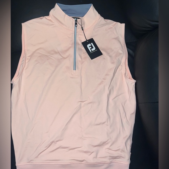 Men’s FootJoy half zip vest
